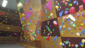 出張った形状壁のある「ノボリコ」