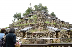 奈良のピラミッド「頭塔」