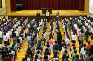 奈良市立富雄北小学校で行われた「命を考える集会」