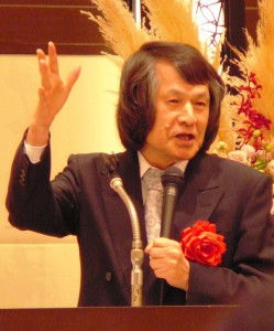 若者に人間学を学ばせる重要性を訴える藤尾秀昭社長