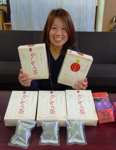 高取町などが開発した「やまとたかとりやくぜん茶」