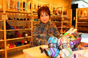 「ファッションの一部」としての手芸を提案する尾山恭子社長