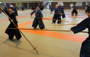 稽古に励む伝習者