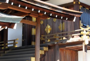 橿原神宮本殿修繕2