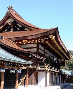 修繕工事が終わり報道陣に公開された橿原神宮の本殿