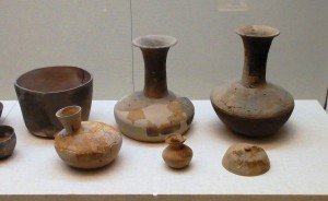 中尾山古墳近くの斜面で出土した土器