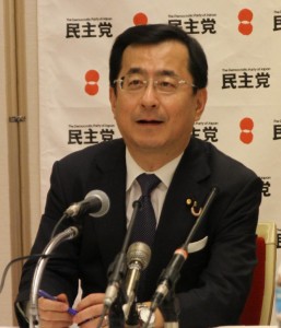 参院選出馬への意気込みを語る民主公認候補の現職、前川清成氏