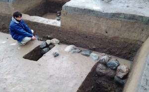 飛鳥寺西方遺跡の石列①