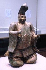 錆が除去され、威厳のある顔立ちが現われた伊豆山権現立像