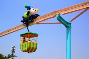 〝空中散歩〟が楽しめる「ぷかぷかパンダ」