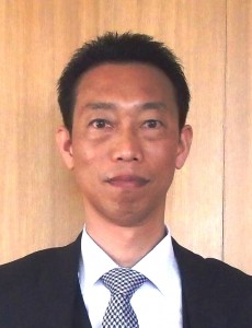 志野孝光・三宅町長