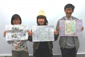 まち歩きマップを披露する県立大の学生