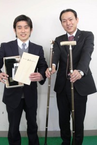 奈良市がふるさと納税の返礼品に加えた鹿の角を使った一本杖