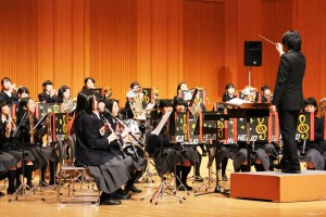 華麗な演奏を披露した県立平城高校吹奏室内楽部の生徒たち
