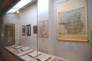 展示されている資料や地図