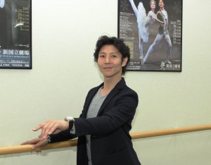 「ダンサーとしての生き方が後進への参考になれば」と話す山本隆之さん