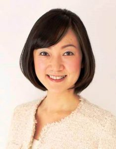 人権ふれあい集会で講演する道志真弓さん