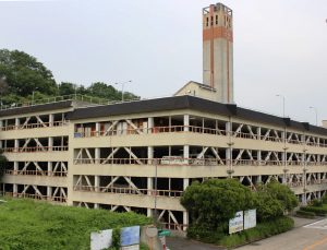 私設トレーニングルームが設置されていた「奈良市環境清美センター」の駐車場棟