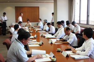 地元関係者らが参加して開かれた第２回企画協議会