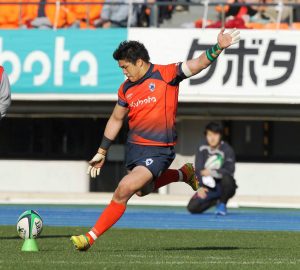 イベントに参加する立川理道選手