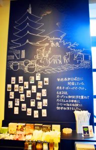 店内には「奈良らしさ」を感じられるイラストも