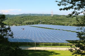 天理市で設置が進むメガソーラー