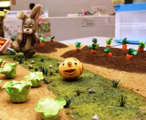 「まんまるパン」の人形たち