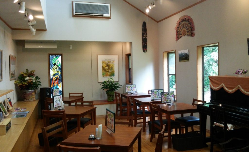 境内にある「サロン＆カフェ　みとしの森」
