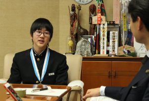 【やまと人巡り】西田秀聖君①　ポーズ