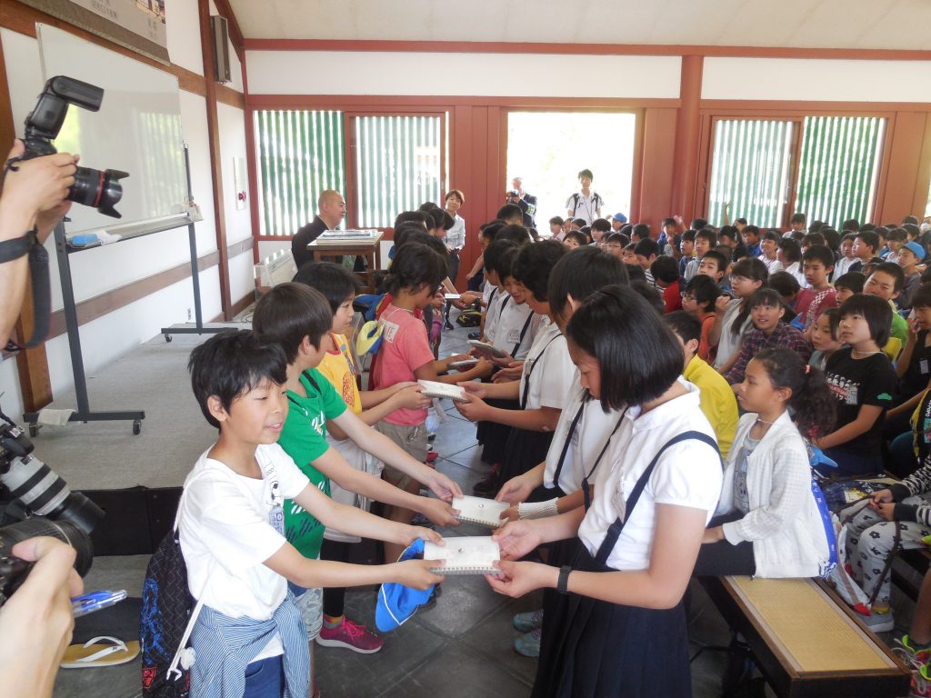 六条小の児童①