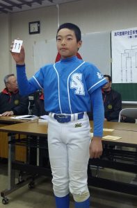 志都美・旭ヶ丘スポーツ少年団の上田潤一郎主将